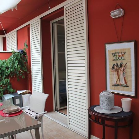 Apartamento Casa Lucia Private Car Or Motorcycle Park Lucca Exterior foto